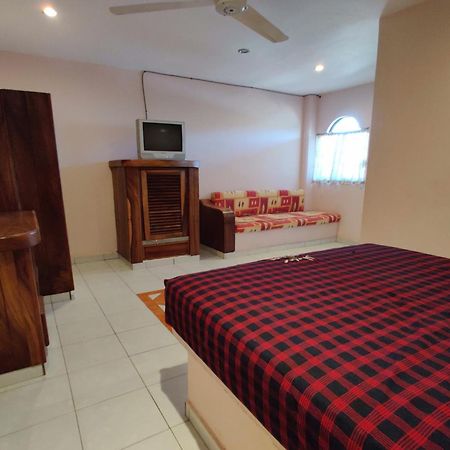 Oyo Hotel Brisas Del Pacifico Пуэрто-Вальярта Экстерьер фото